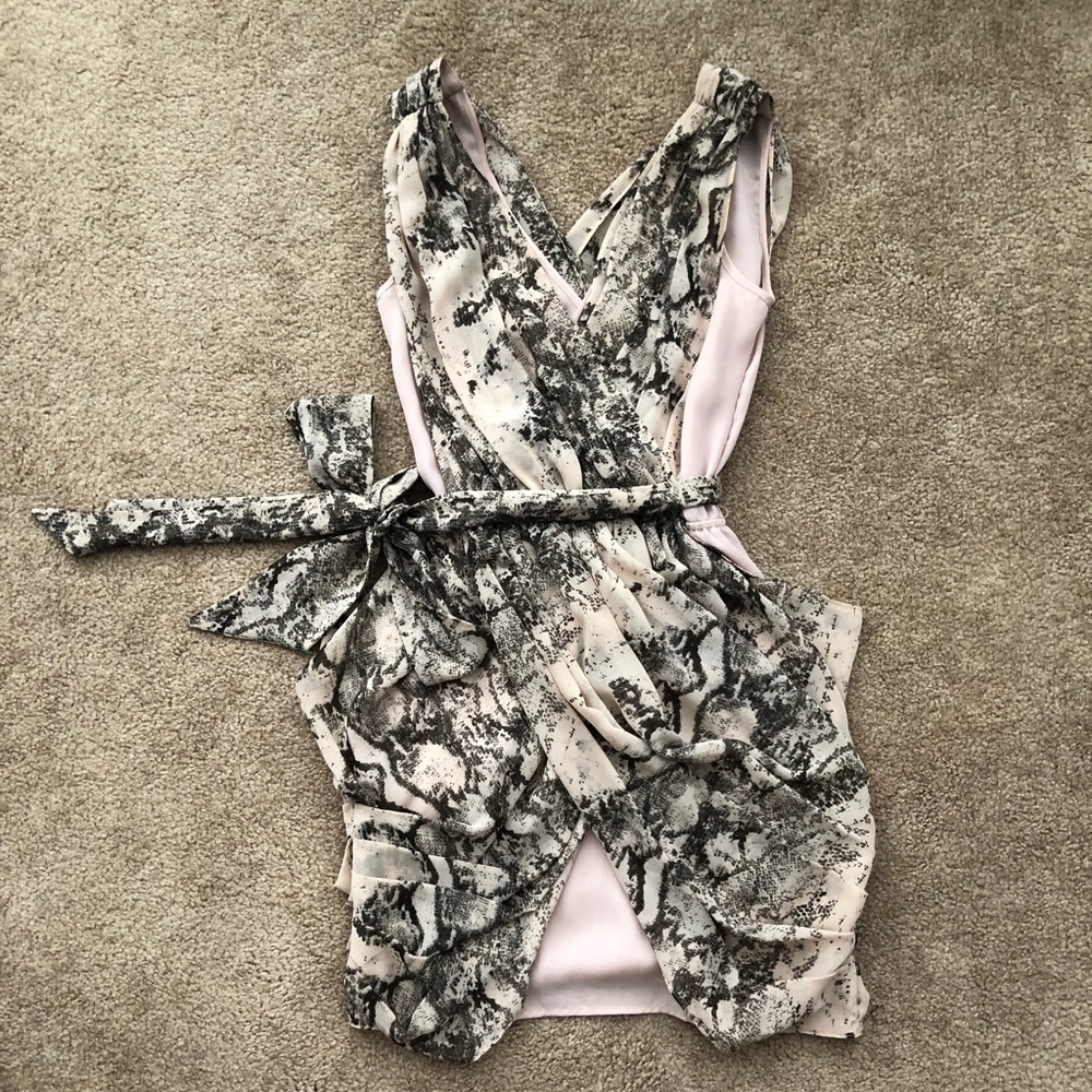 H&M size 2 snake skin print mini dress